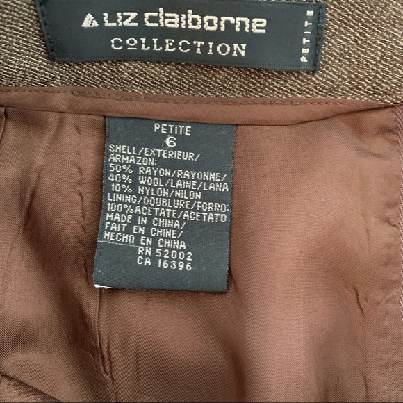 ❤️🔥HP❤️🔥Liz Clairborne high waist winter skirt in soft brown tone. Size 6P. - Picture 3 of 3